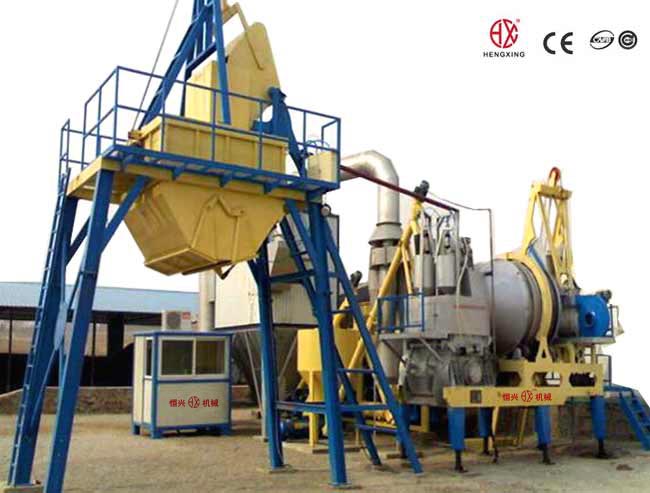 移動強制(zhi)式瀝青混凝土攪(jiao)拌設備