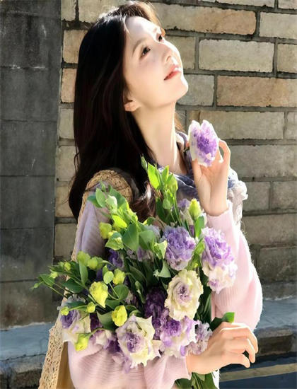 我的老师美如妖txt_伊人大蕉久75影院在线播放_青雀成凰电视剧免费观看