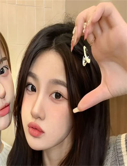 色落落中文娱乐网_年轻的朋友2线在完整视频_日韩精品视频